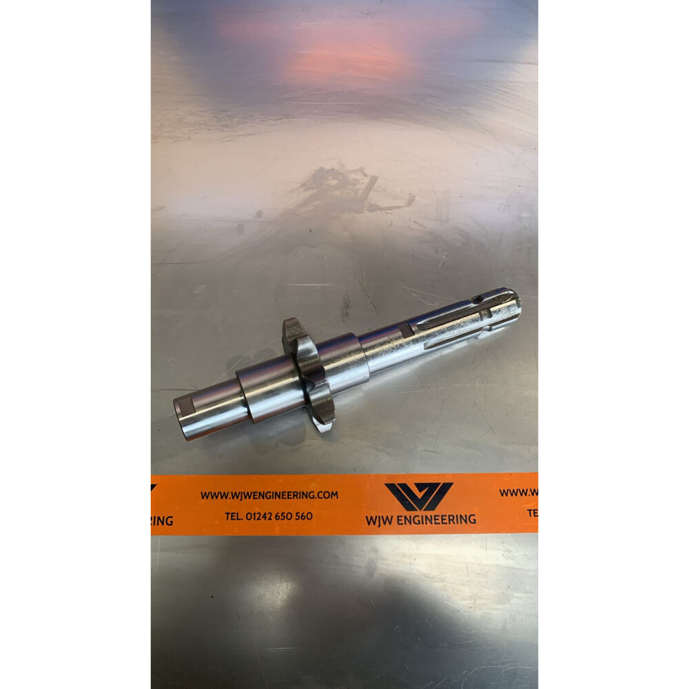 6-Spline Shaft with 8-Tooth ASA 100 Sprocket | 700627