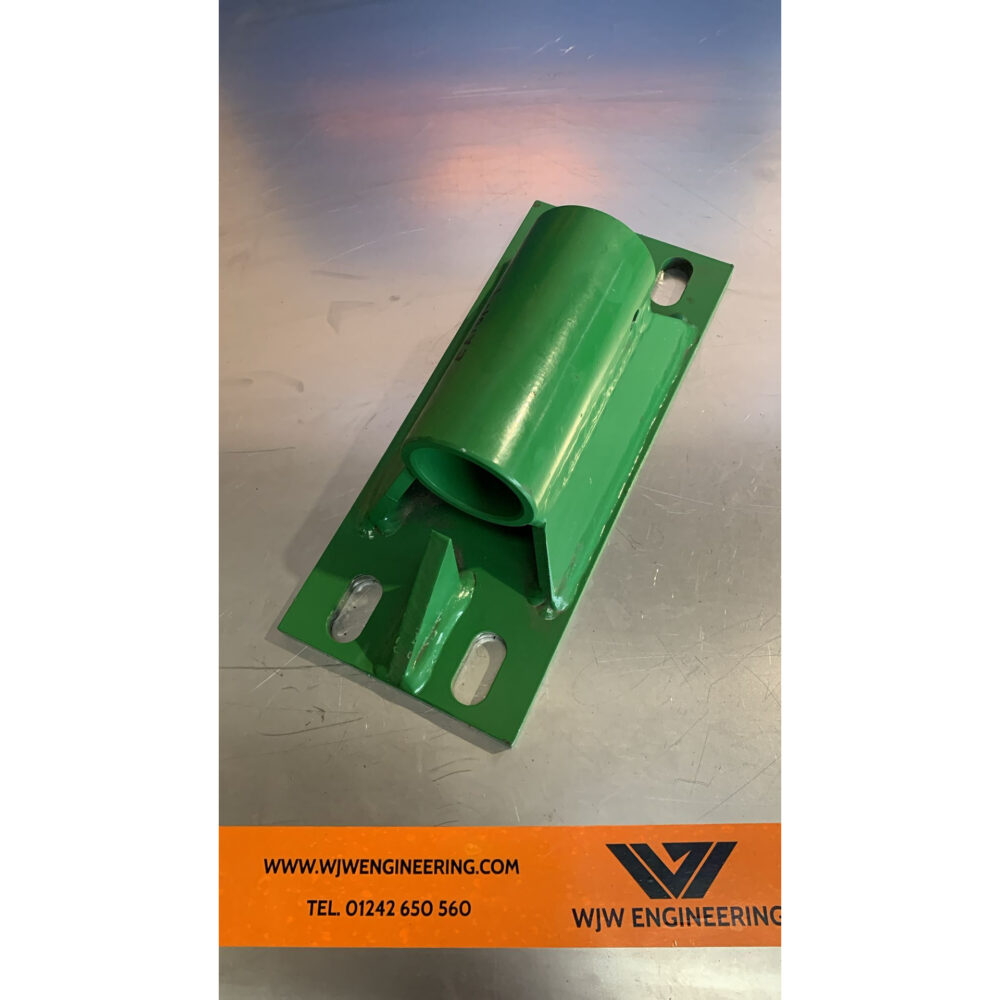 Weigh Bar Bracket Assembly