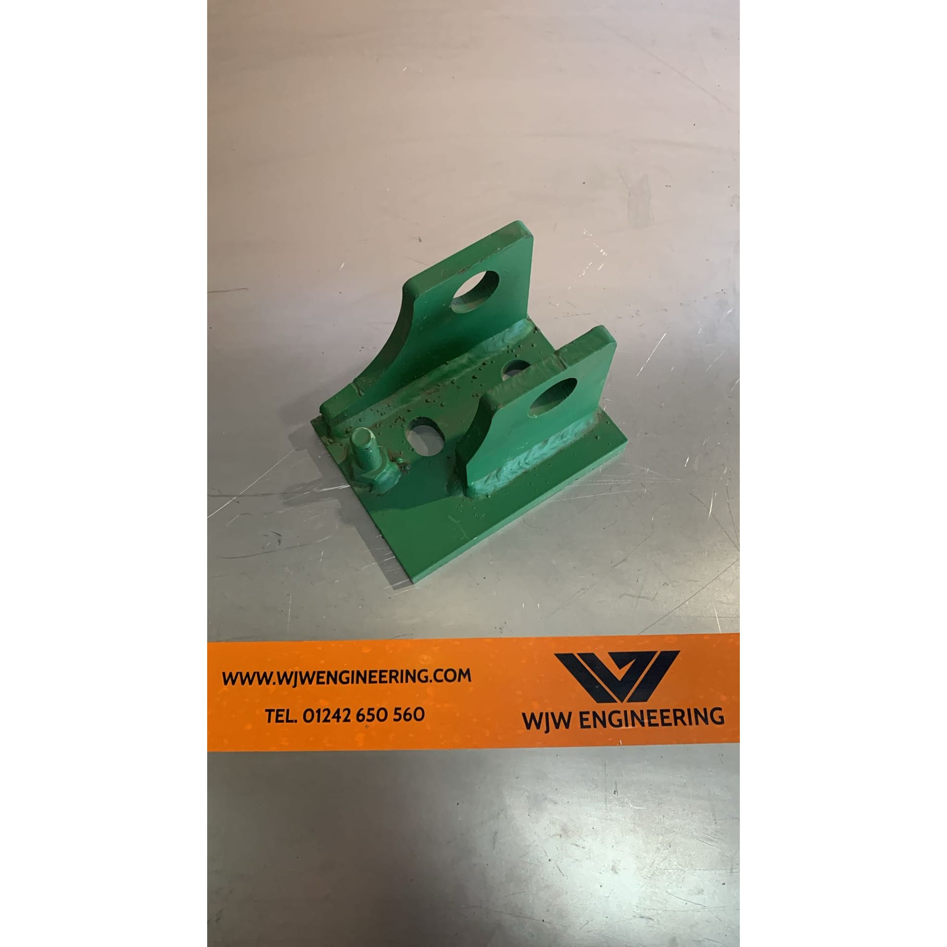 VFC Door Cylinder Mount Bracket